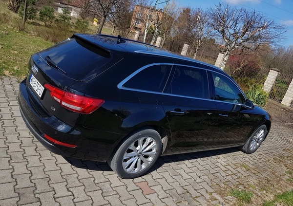 Audi A4 cena 69000 przebieg: 157000, rok produkcji 2017 z Lubawka małe 37